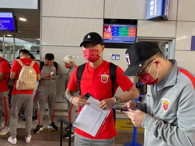 bob半岛体育平台-海港出征亚冠携20名球员仅一门将 傅欢有望任队长